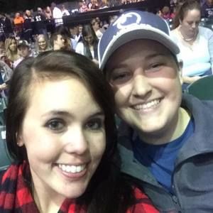 Meet your Posher, Brooke